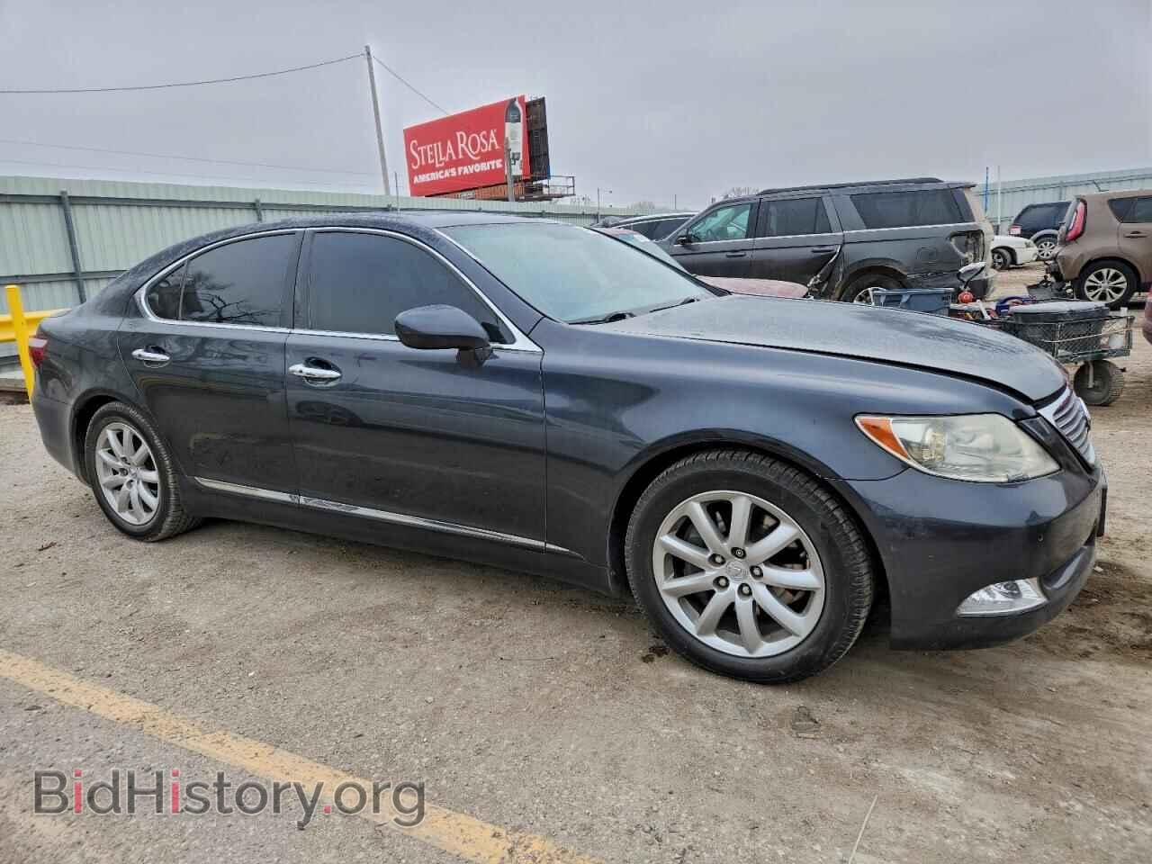 2007 LEXUS LS460 - VIN: JTHBL46F475029242 - Photo 4