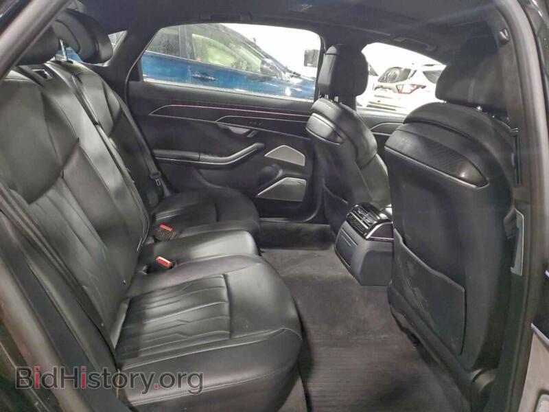 2019 Audi A8 (VIN WAU8DAF88KN012684) — photo 10 of 15