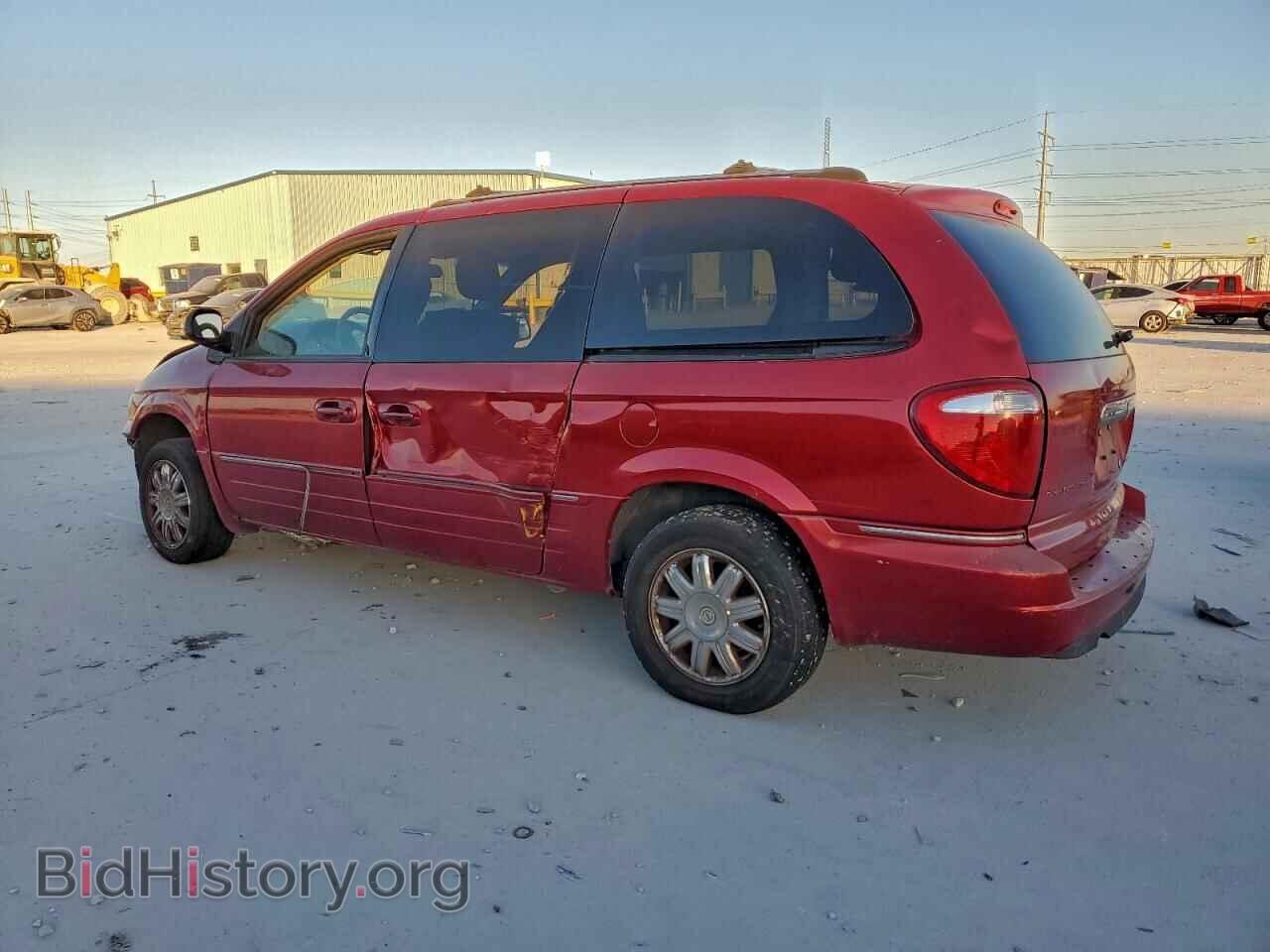 2005 CHRYSLER MINIVAN - VIN: 2C8GP64L15R567430 - Photo 2