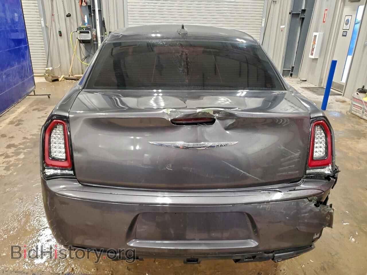 2018 CHRYSLER 300 - VIN: 2C3CCAGG9JH267572 - Фото 6