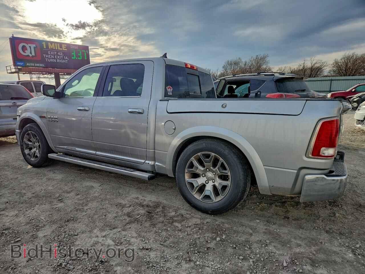 2018 RAM 1500 - VIN: 1C6RR7PM9JS225447 - Photo 2