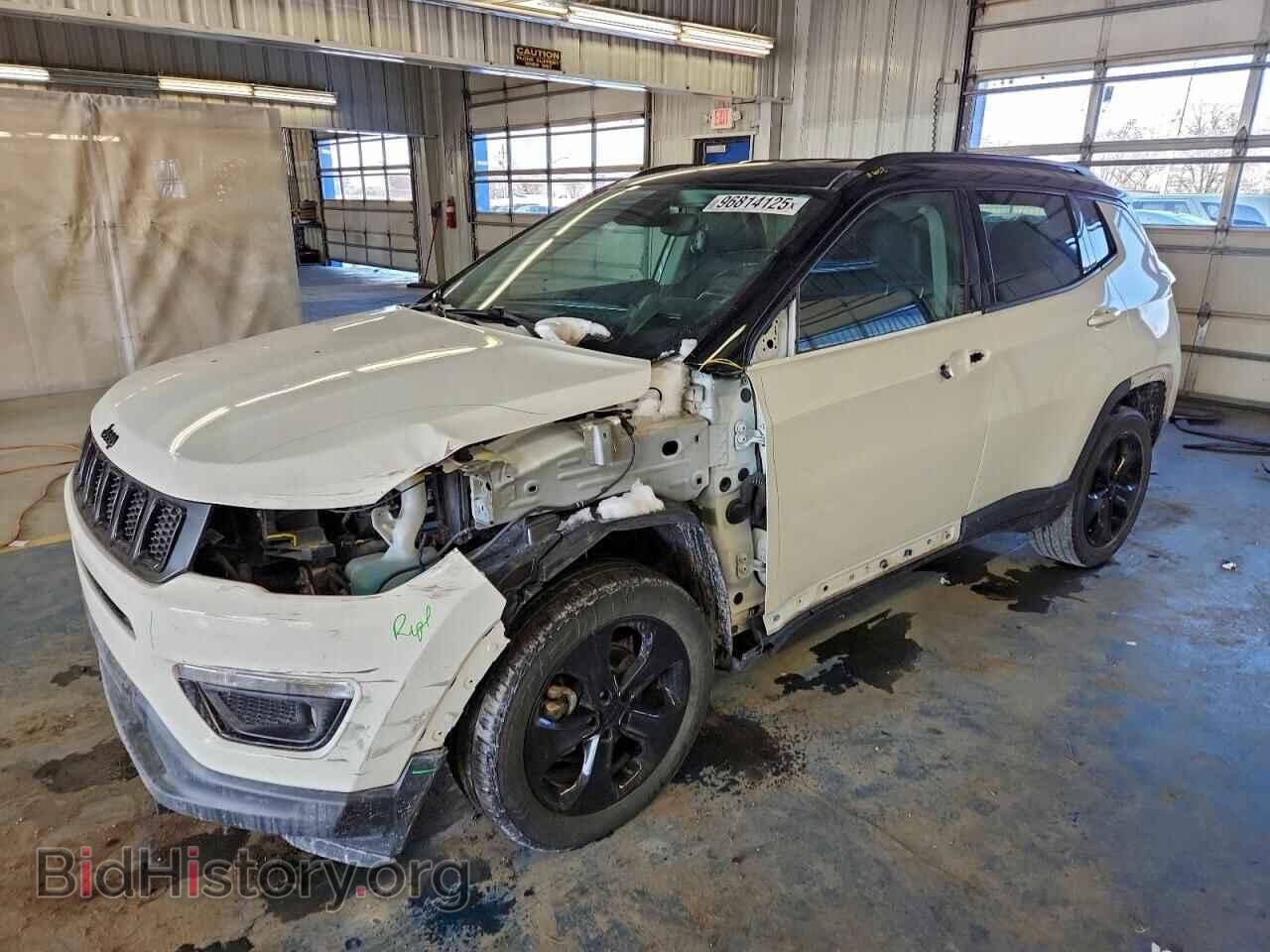 Фотография 3C4NJDBB9MT596260 - JEEP COMPASS 2021