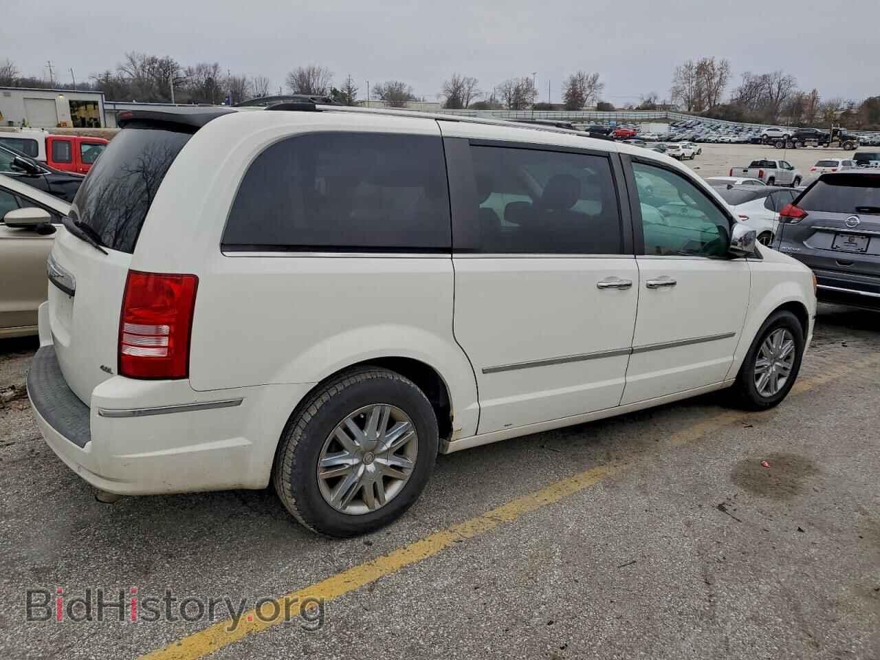 2008 CHRYSLER MINIVAN - VIN: 2A8HR64XX8R824360 - Фото 3
