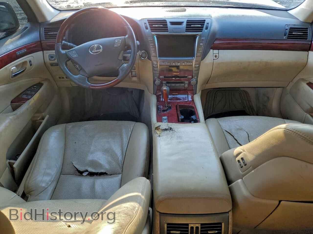 2007 LEXUS LS460 - VIN: JTHBL46F575007718 - Photo 8