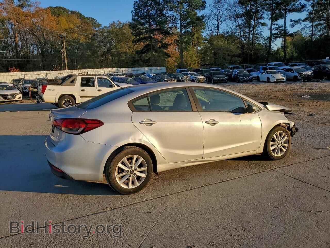 2017 KIA FORTE - VIN: 3KPFL4A7XHE131685 - Фото 3