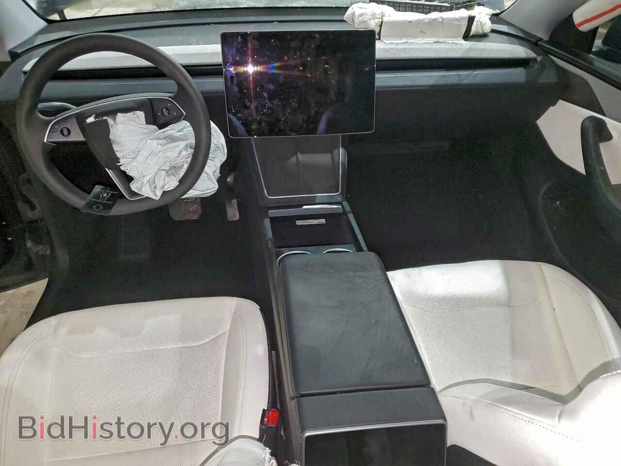 2026 TESLA MODEL Y - VIN: 7SAYGDEE8TF338913 - Photo 8