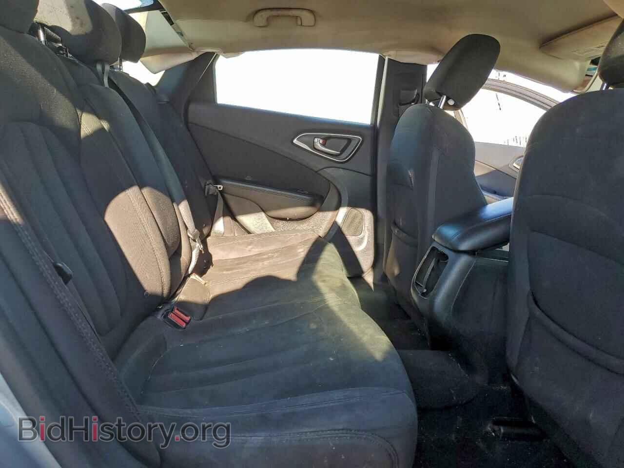 2015 CHRYSLER 200 - VIN: 1C3CCCAB6FN622348 - Фото 10