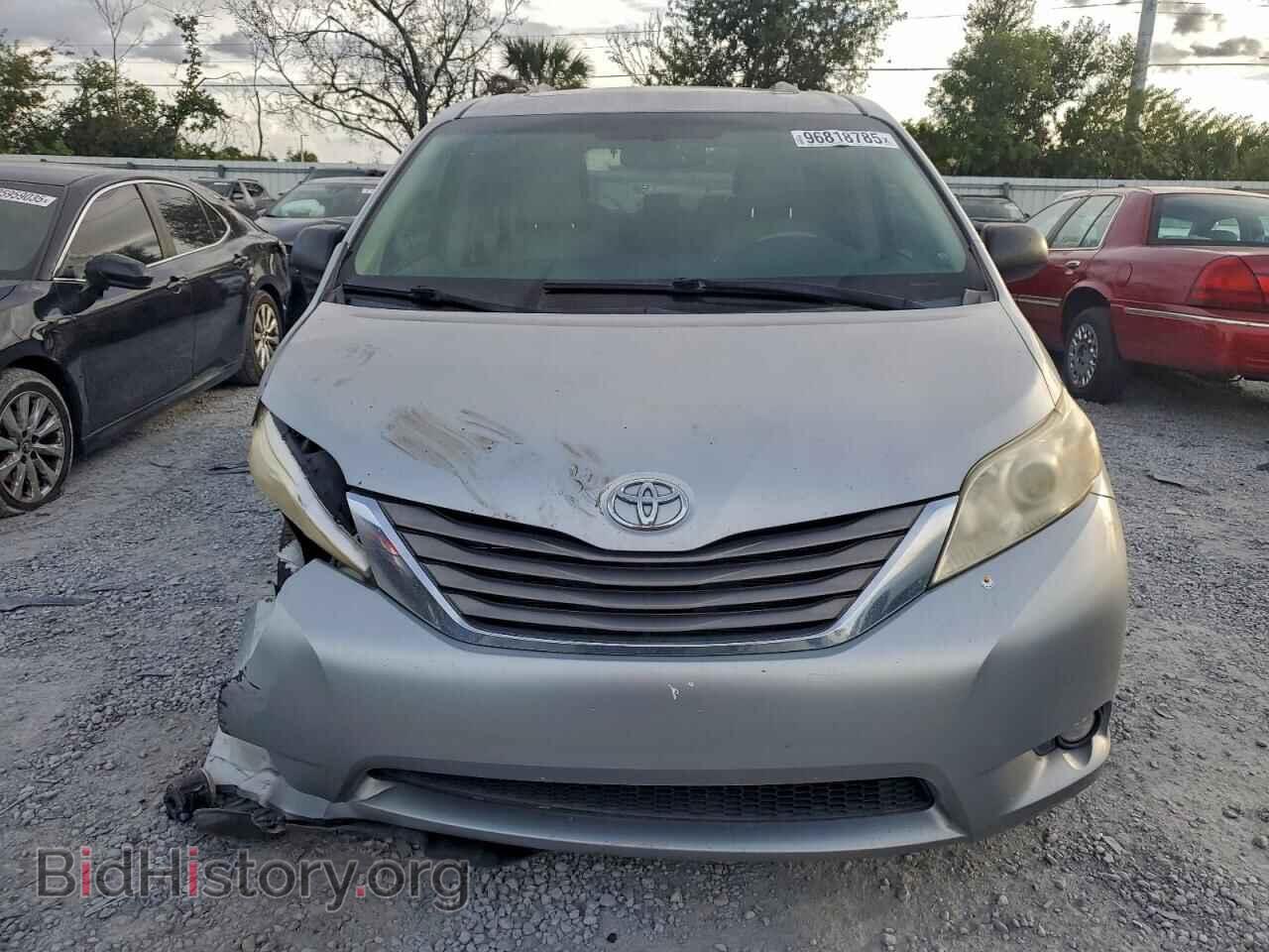 2011 TOYOTA All Models - VIN: 5TDYK3DC1BS165493 - Фото 5