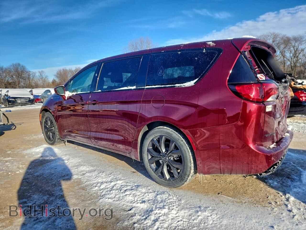 2018 CHRYSLER PACIFICA - VIN: 2C4RC1FGXJR334035 - Фото 2