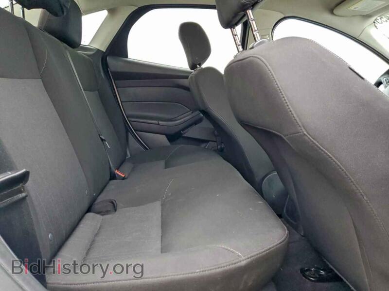 2015 Ford FOCUS (VIN 1FADP3E27FL222167) — photo 10 of 14