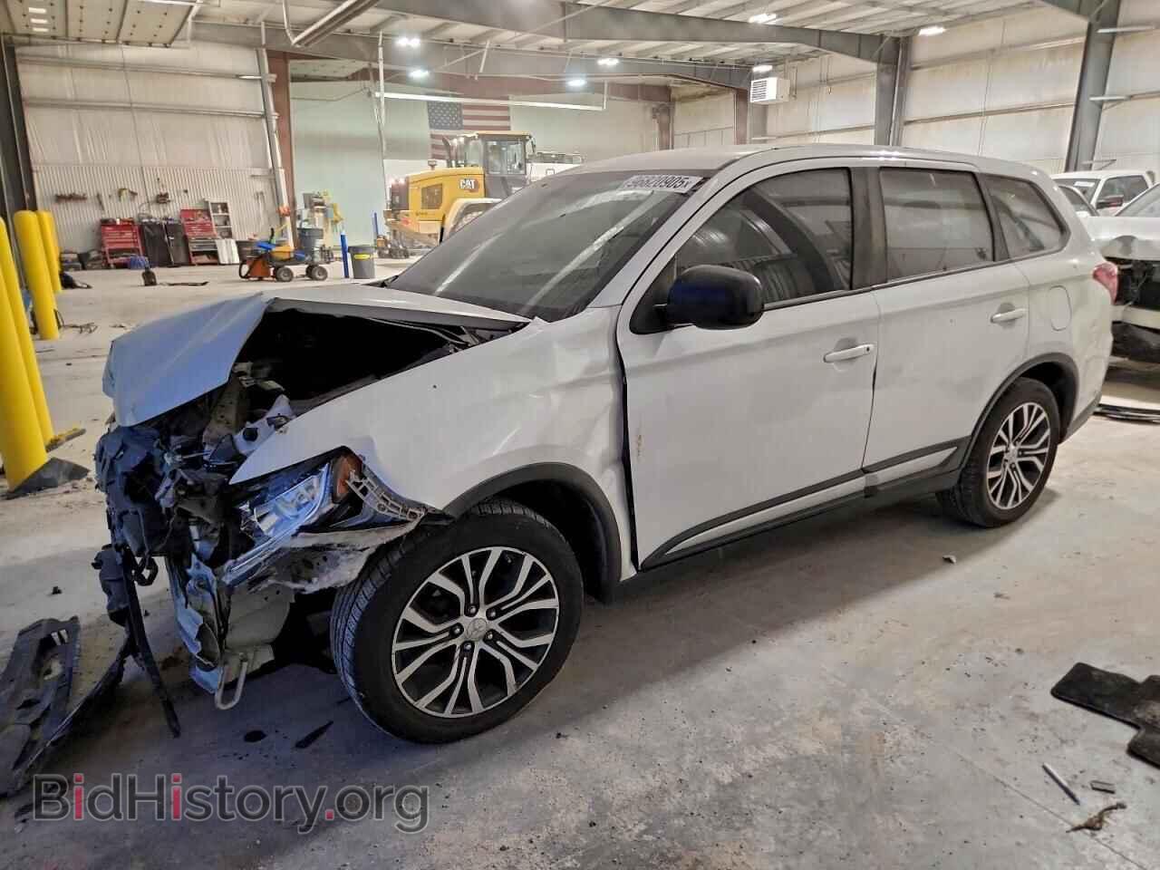 Photo JA4AD2A32HZ018112 - MITSUBISHI OUTLANDER 2017