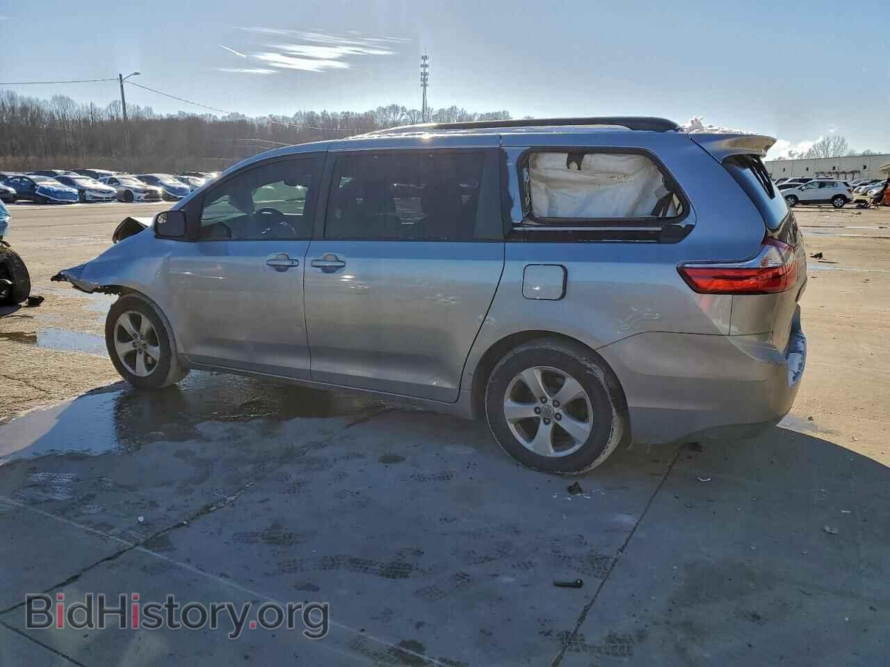 2015 TOYOTA All Models - VIN: 5TDKK3DC2FS632142 - Фото 2