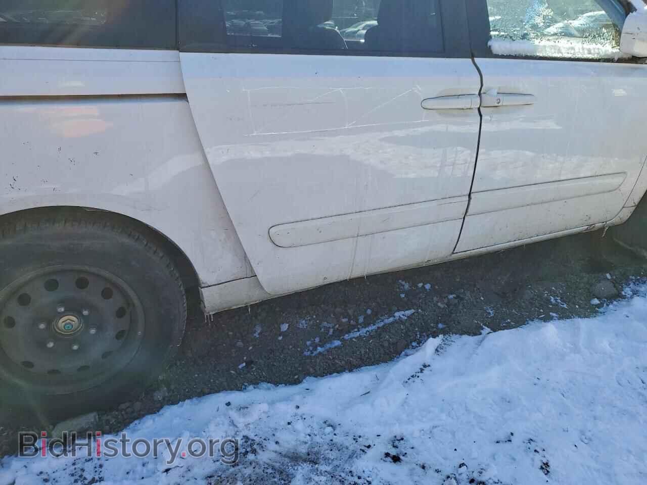 2006 KIA All Models - VIN: KNDMB233266078055 - Фото 11
