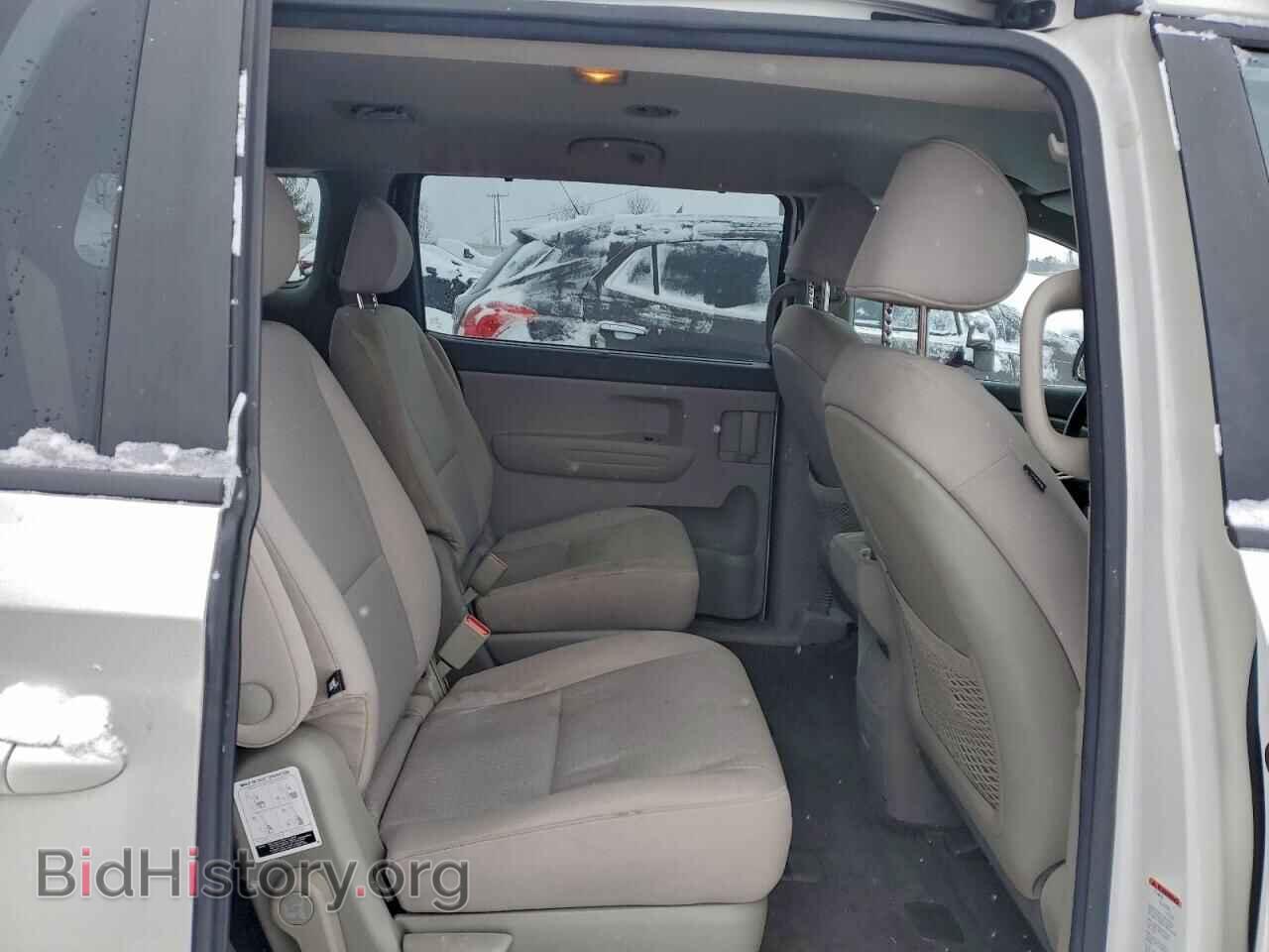 2016 KIA All Models - VIN: KNDMB5C19G6195214 - Photo 11