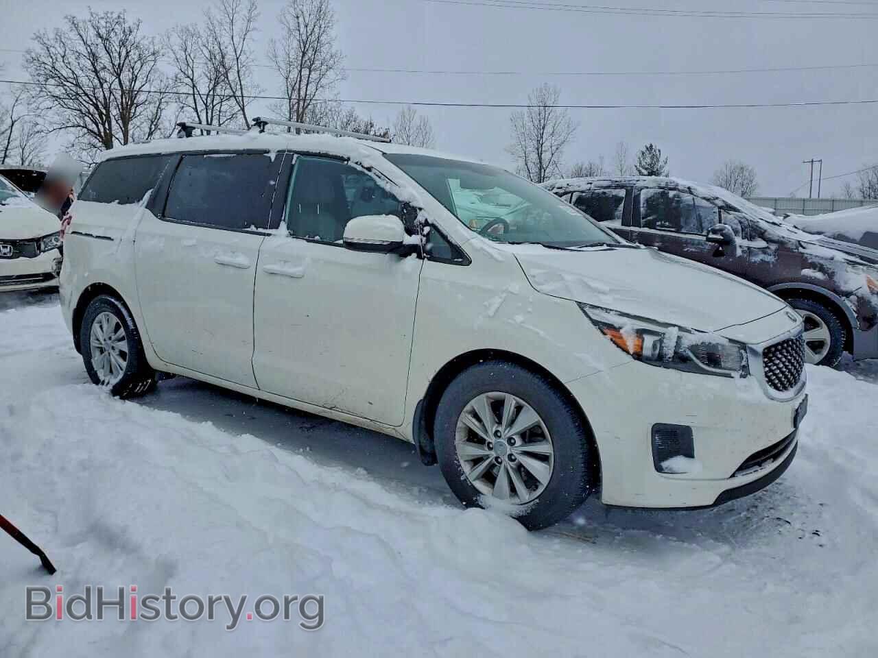 2016 KIA All Models - VIN: KNDMB5C19G6195214 - Photo 4