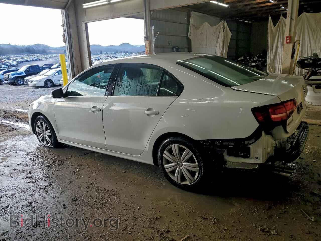 2017 VOLKSWAGEN JETTA - VIN: 3VW2B7AJ4HM375785 - Фото 2