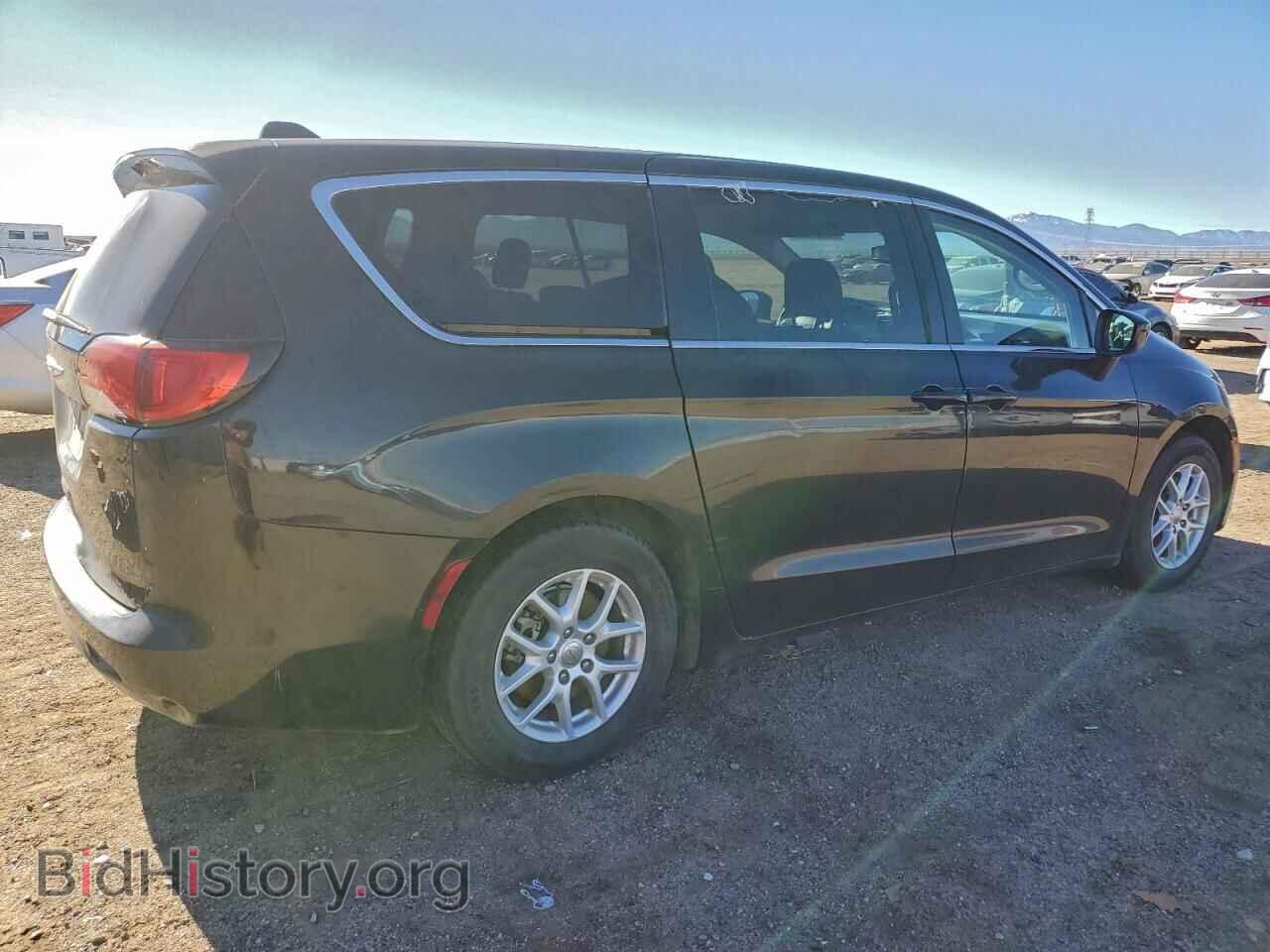 2017 CHRYSLER PACIFICA - VIN: 2C4RC1DG1HR840494 - Фото 3