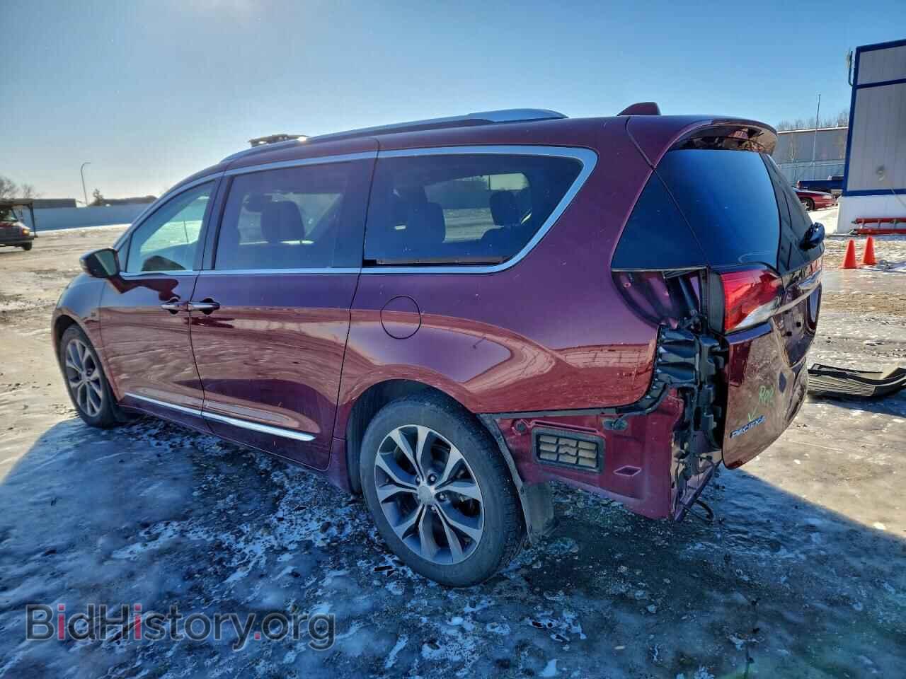 2017 CHRYSLER PACIFICA - VIN: 2C4RC1GG8HR555142 - Фото 2