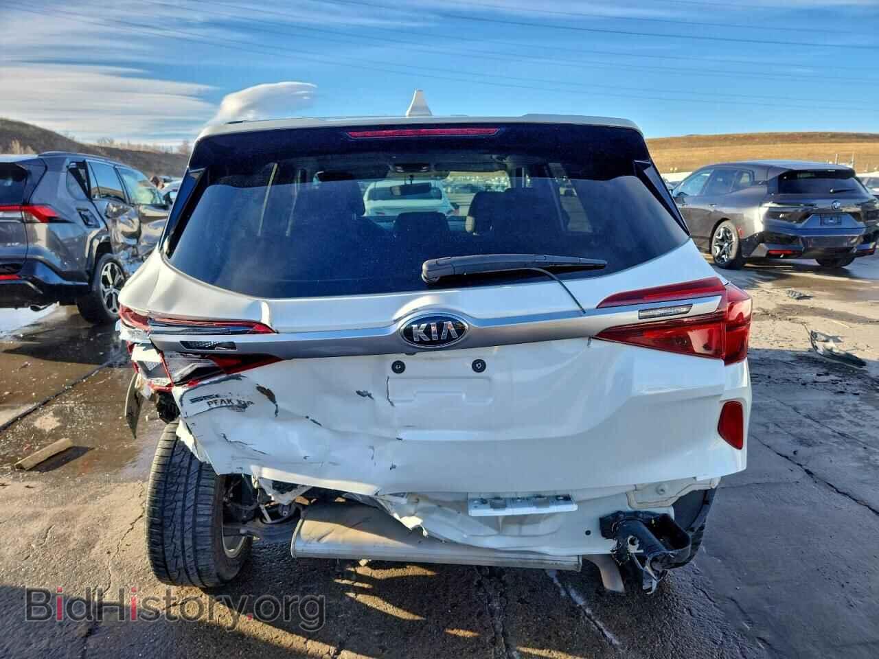 2021 KIA SELTOS - VIN: KNDEPCAA4M7181322 - Фото 6