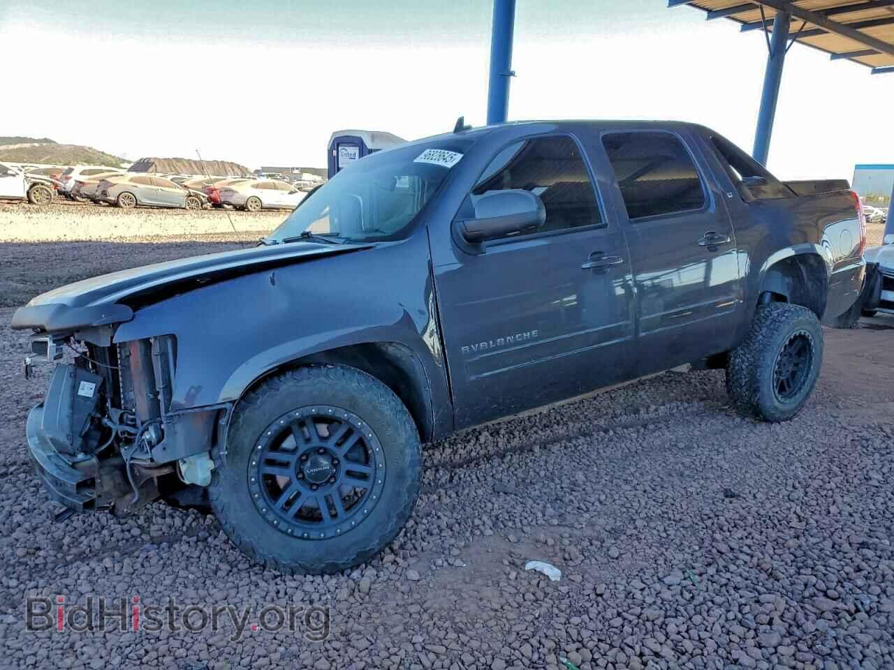 Photo 3GNTKFE31BG309060 - CHEVROLET AVALANCHE 2011