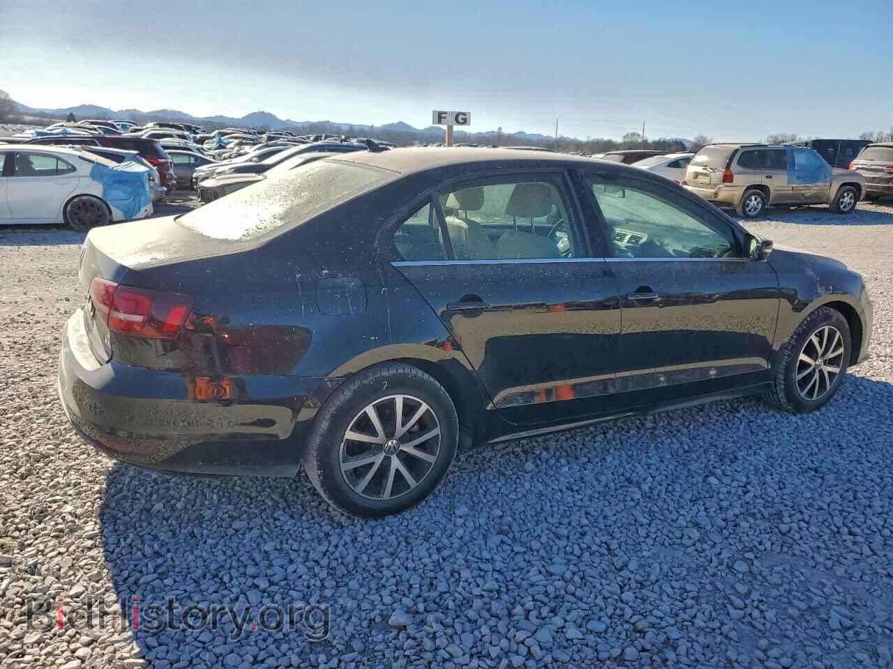 2017 VOLKSWAGEN JETTA - VIN: 3VWDB7AJXHM293875 - Фото 3