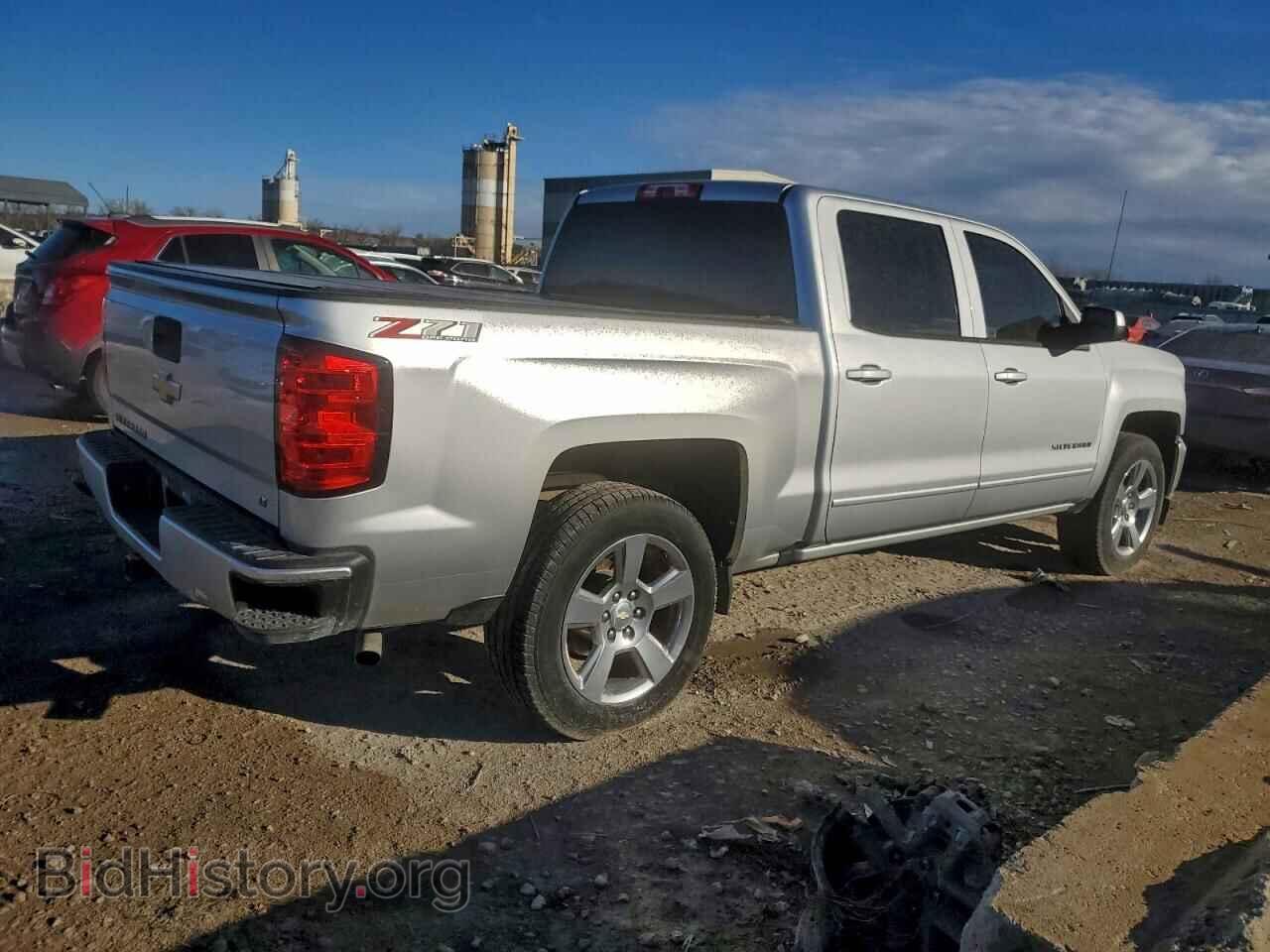 2018 CHEVROLET ALL Models - VIN: 3GCUKREC2JG220112 - Фото 3