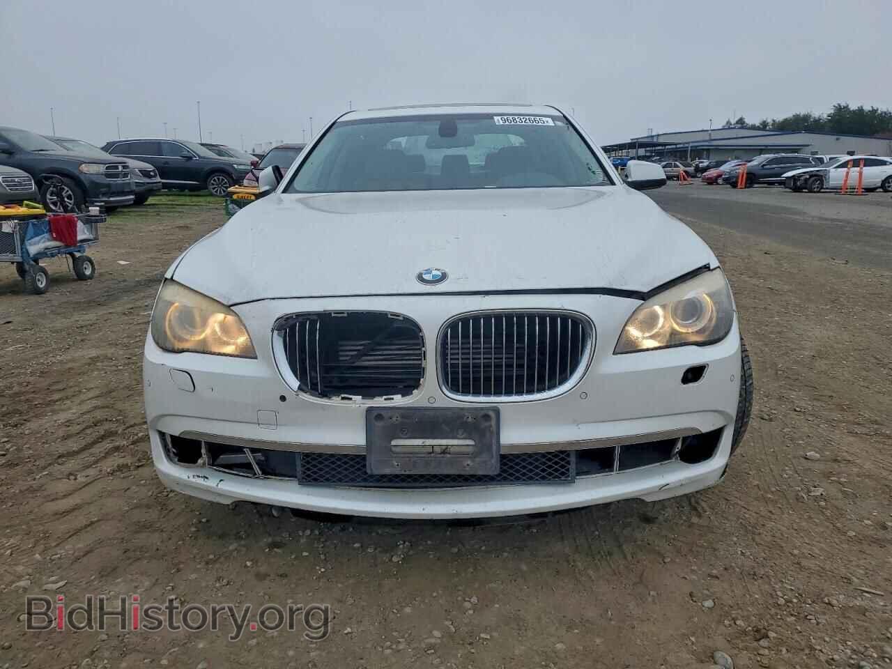 2011 BMW 7 SERIES - VIN: WBAKB8C51BC851537 - Фото 5