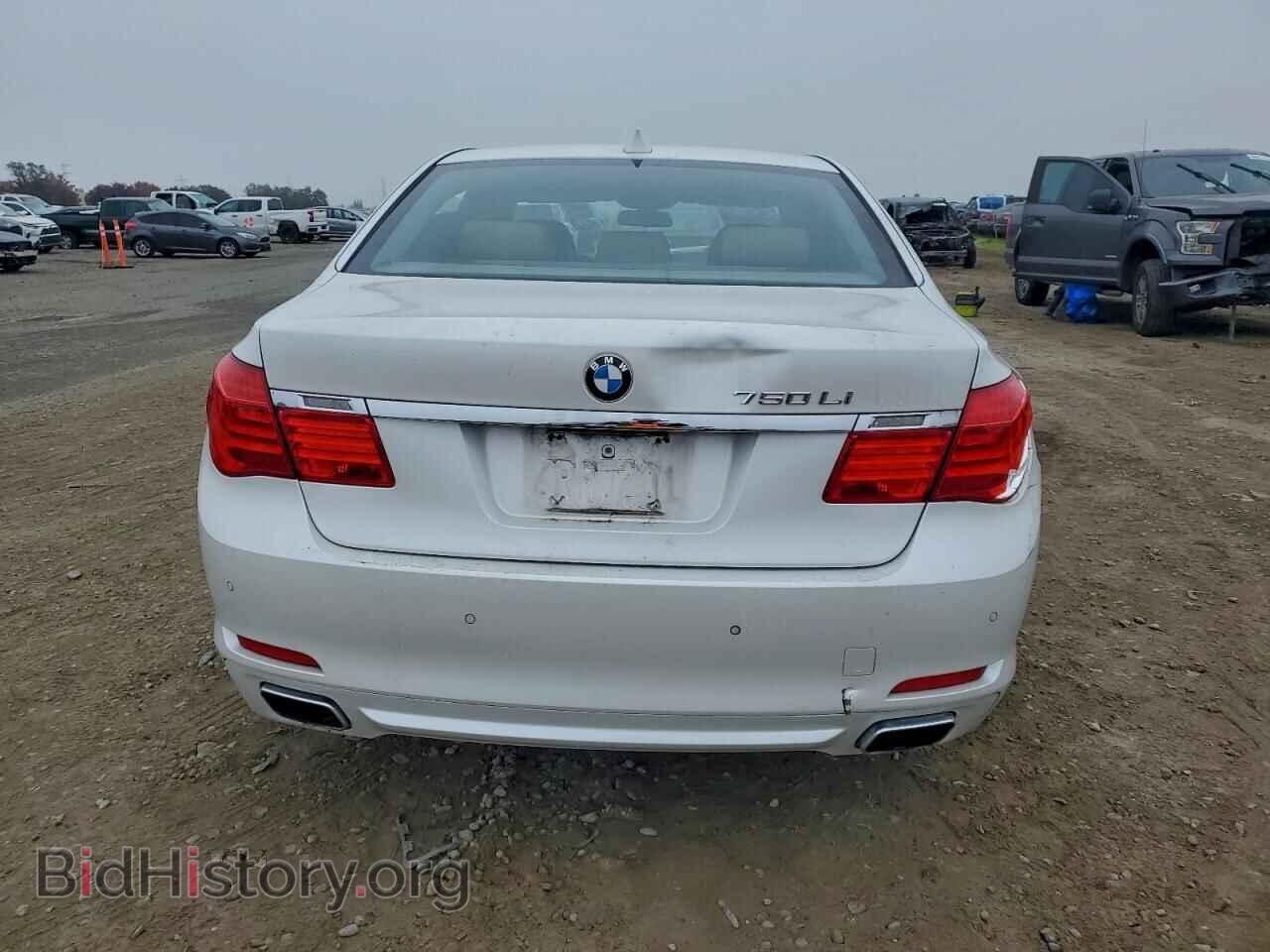 2011 BMW 7 SERIES - VIN: WBAKB8C51BC851537 - Фото 6