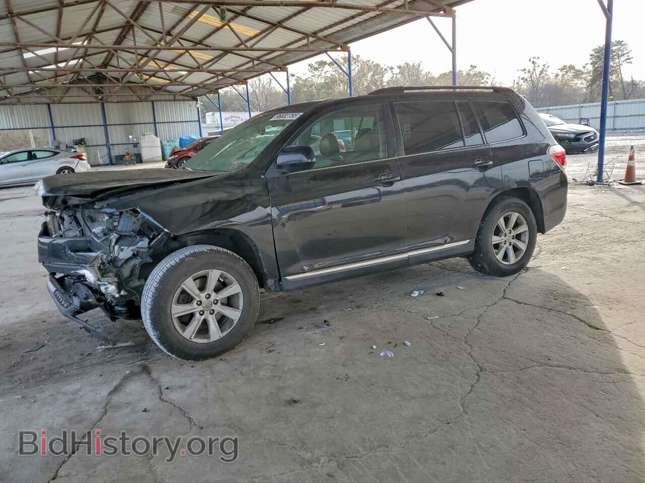 Фотография 5TDBK3EH1DS243080 - TOYOTA HIGHLANDER 2013