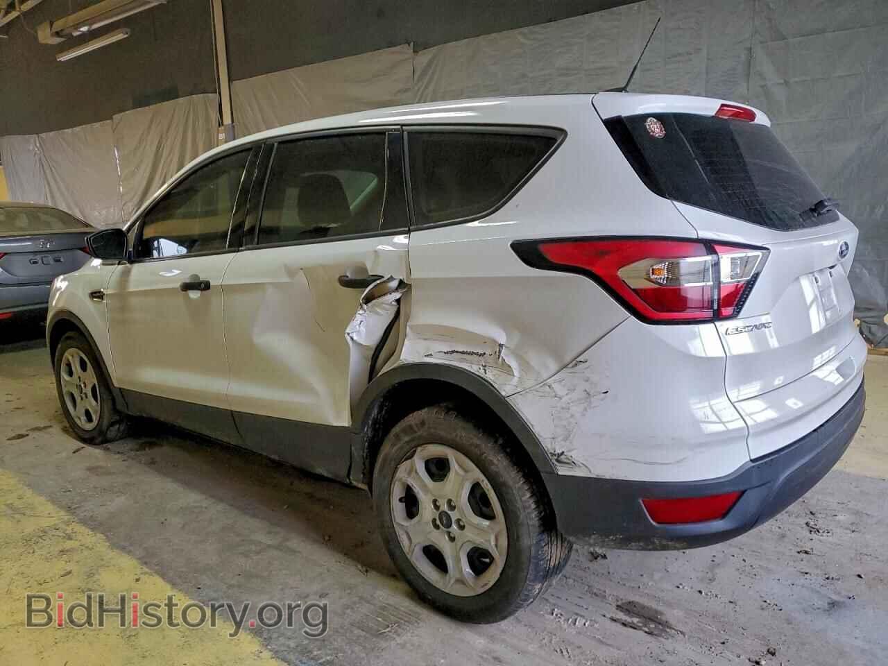 2017 FORD ESCAPE - VIN: 1FMCU0F71HUB75394 - Фото 2