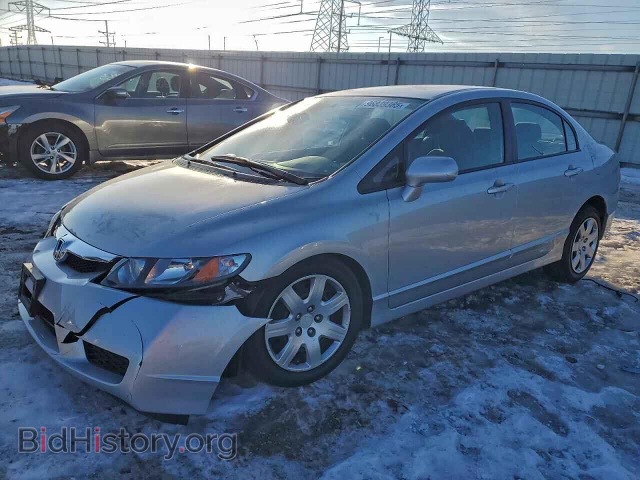 Фотография 19XFA1F52AE053839 - HONDA CIVIC 2010