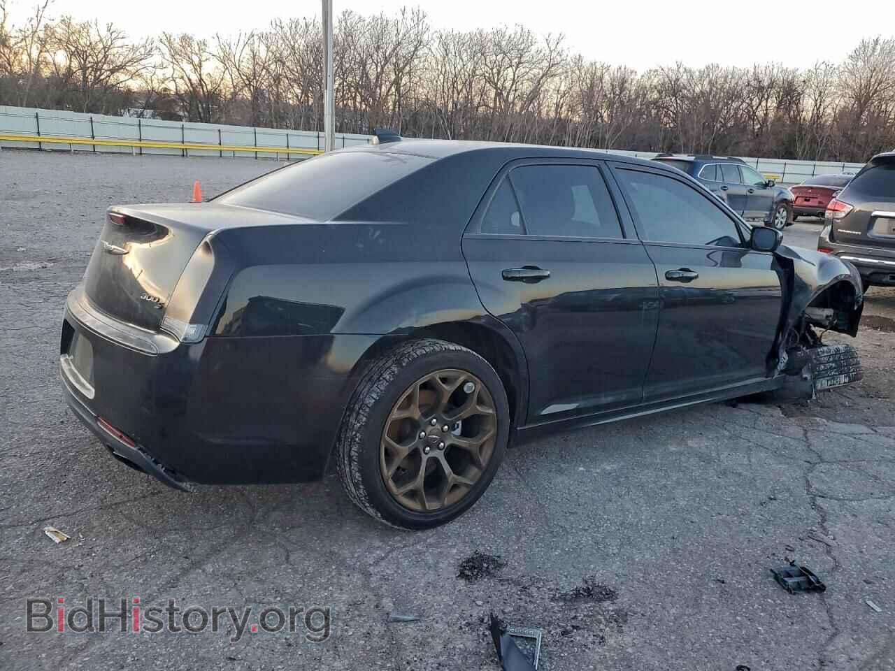 2016 CHRYSLER 300 - VIN: 2C3CCABG0GH321129 - Фото 3