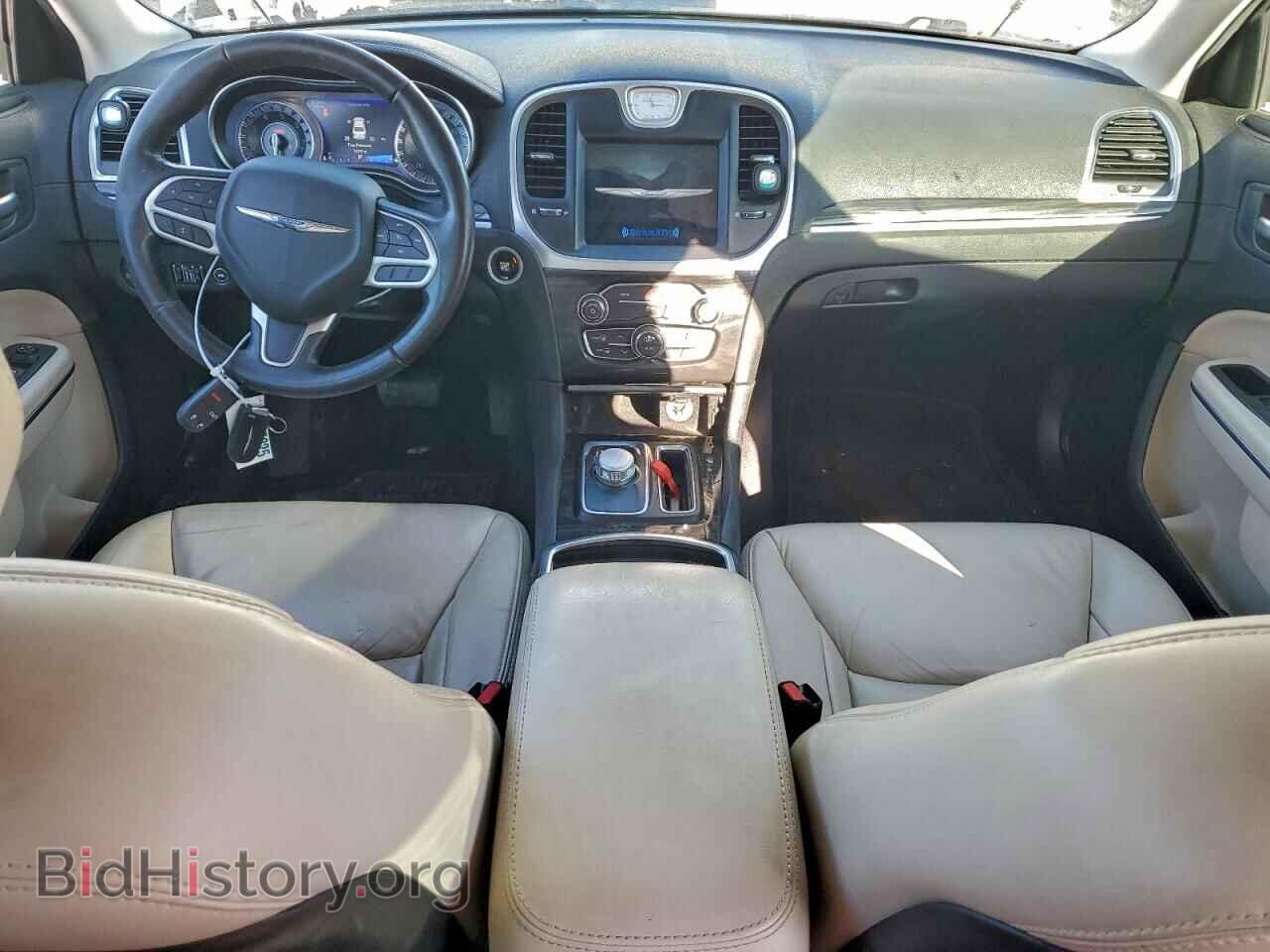2018 CHRYSLER 300 - VIN: 2C3CCAAG9JH192588 - Фото 8