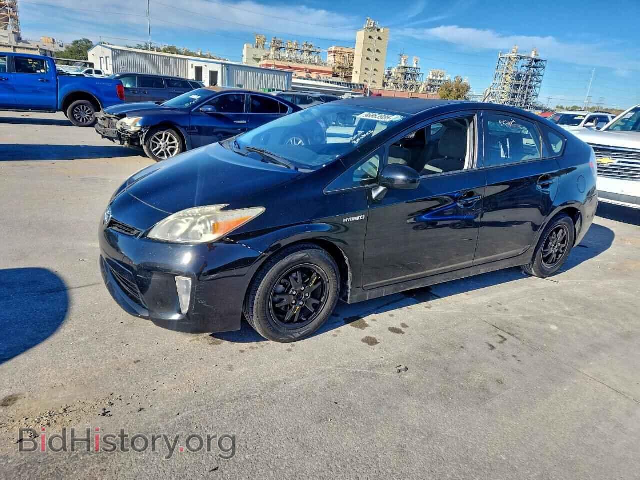 Фотография JTDKN3DU3E1798603 - TOYOTA PRIUS 2014