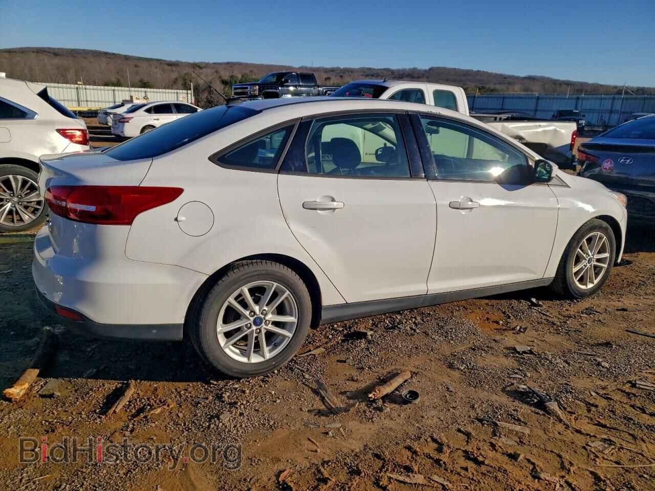 2018 FORD FOCUS - VIN: 1FADP3F24JL250435 - Фото 3