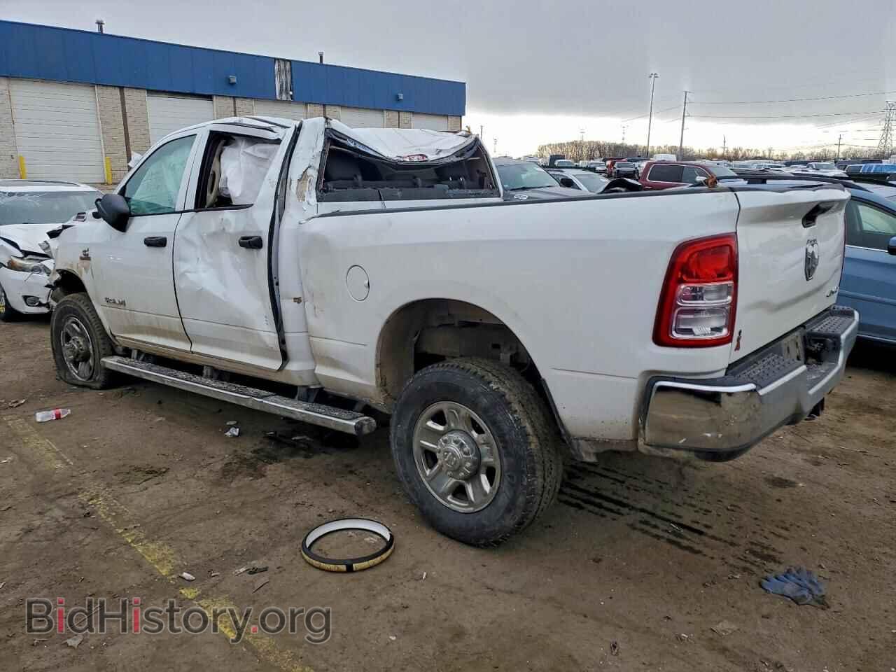 2019 RAM 2500 - VIN: 3C6UR5CL1KG632702 - Фото 2
