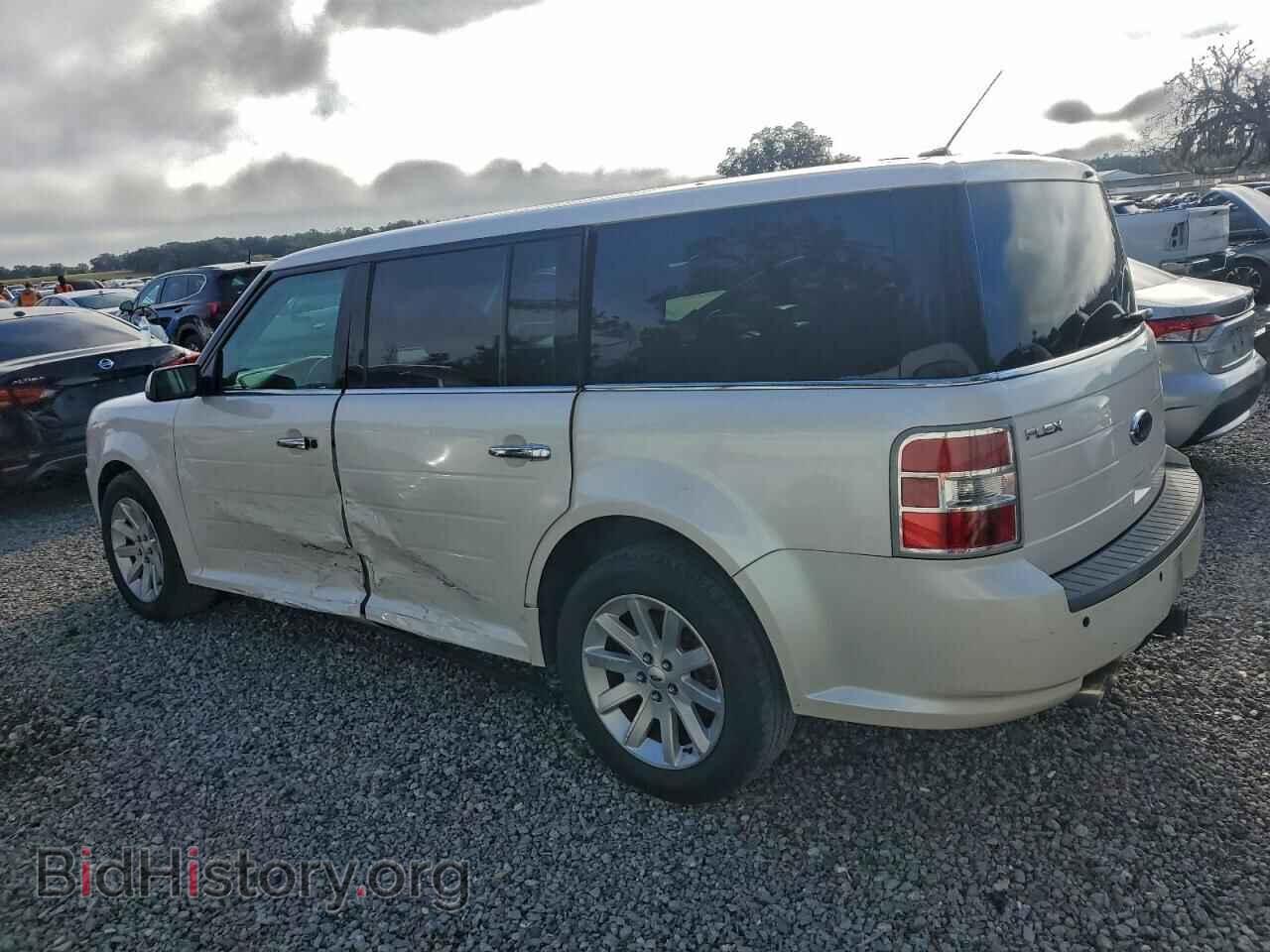 2011 FORD FLEX - VIN: 2FMGK5CC4BBD17692 - Фото 2