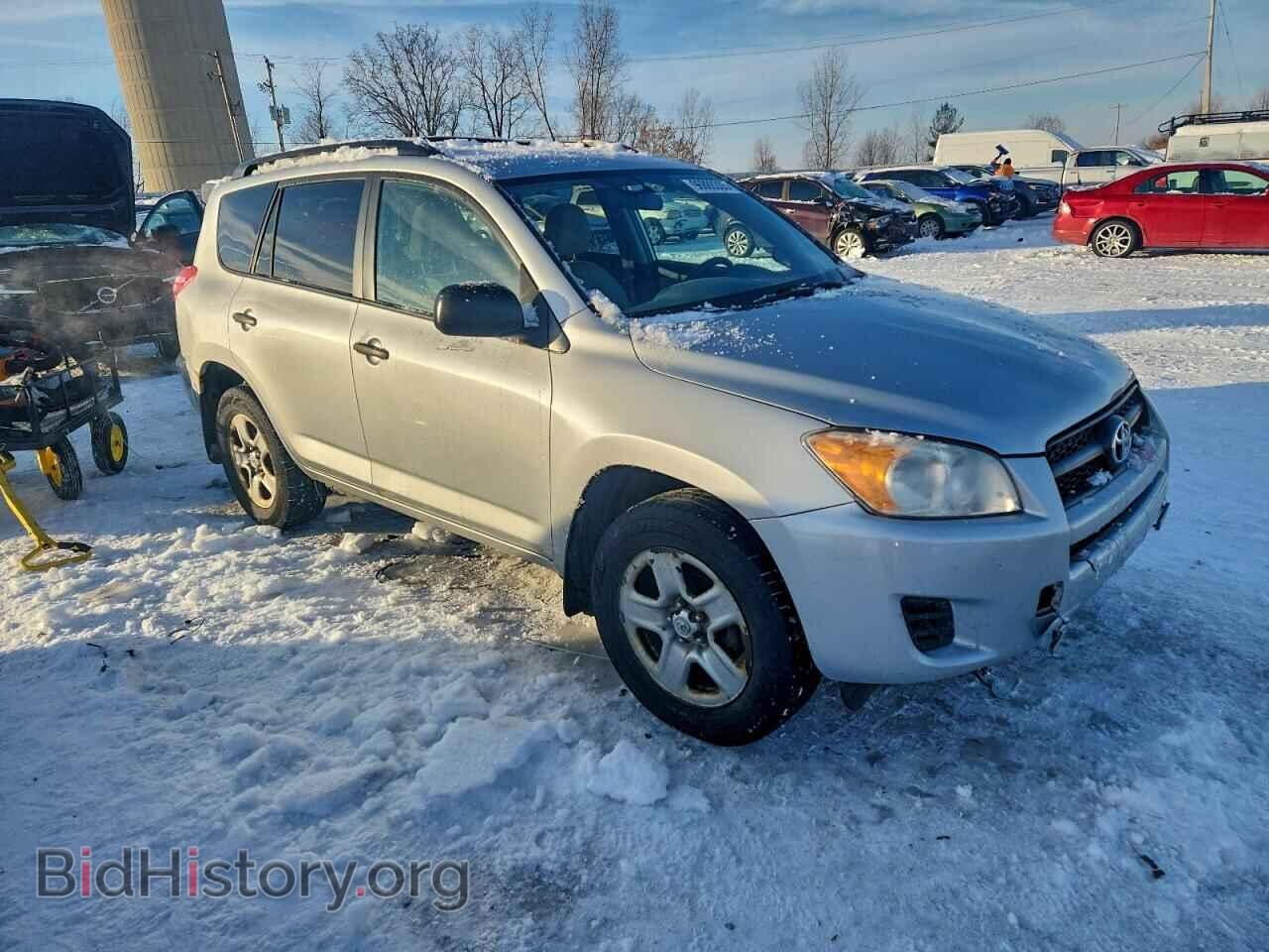 2011 TOYOTA RAV4 - VIN: 2T3BF4DV8BW172683 - Фото 4
