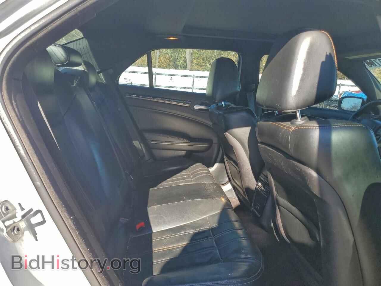 2016 CHRYSLER 300 - VIN: 2C3CCABG6GH282515 - Фото 10