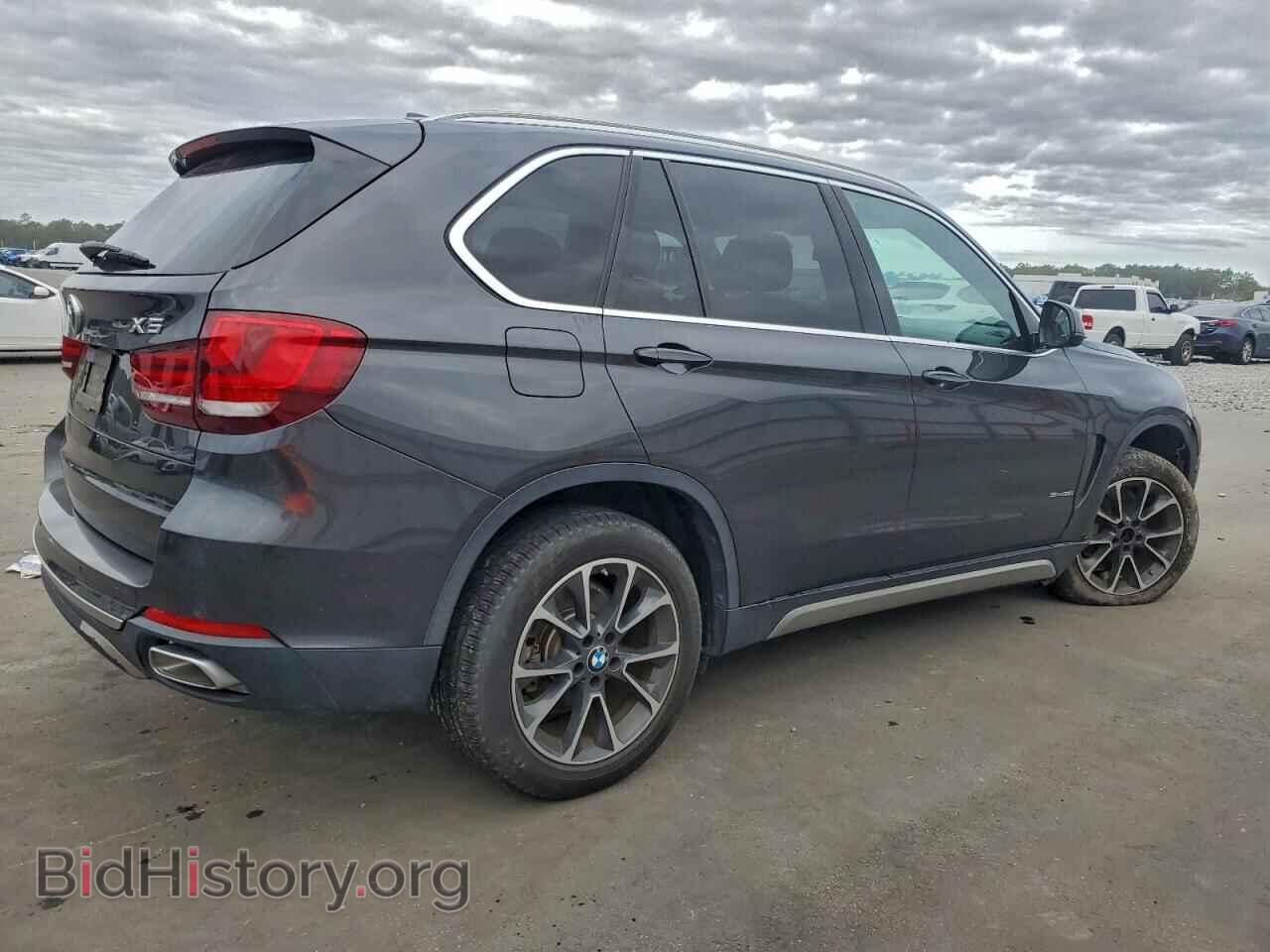 2018 BMW X5 - VIN: 5UXKR2C56J0Z15727 - Photo 3