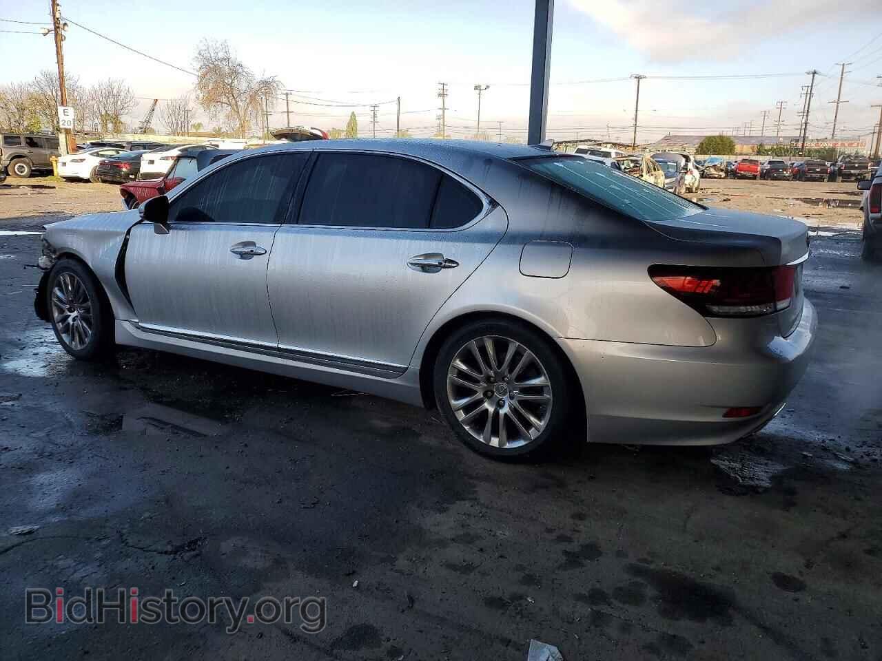 2013 LEXUS LS460 - VIN: JTHGL1EF8D5047275 - Photo 2