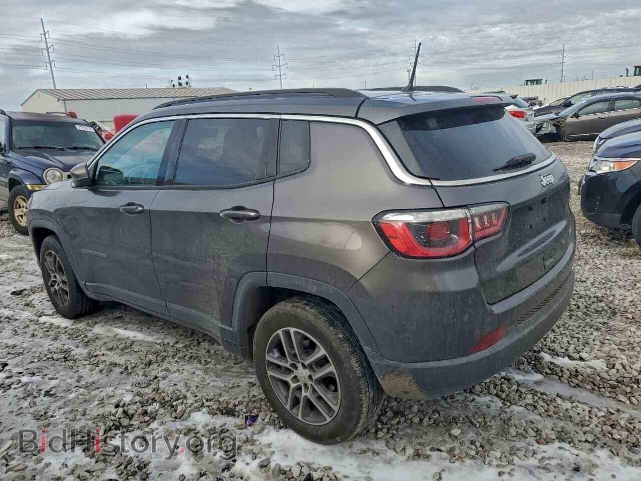 2017 JEEP COMPASS - VIN: 3C4NJCBB2HT647792 - Фото 2