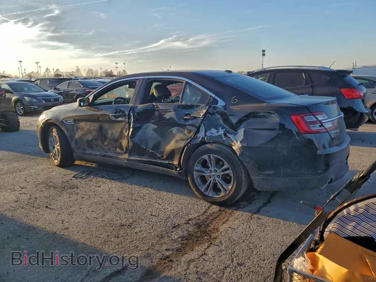 2018 FORD TAURUS - VIN: 1FAHP2E87JG131076 - Photo 2