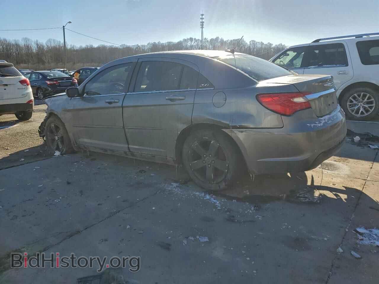 2012 CHRYSLER 200 - VIN: 1C3CCBAB7CN202927 - Фото 2