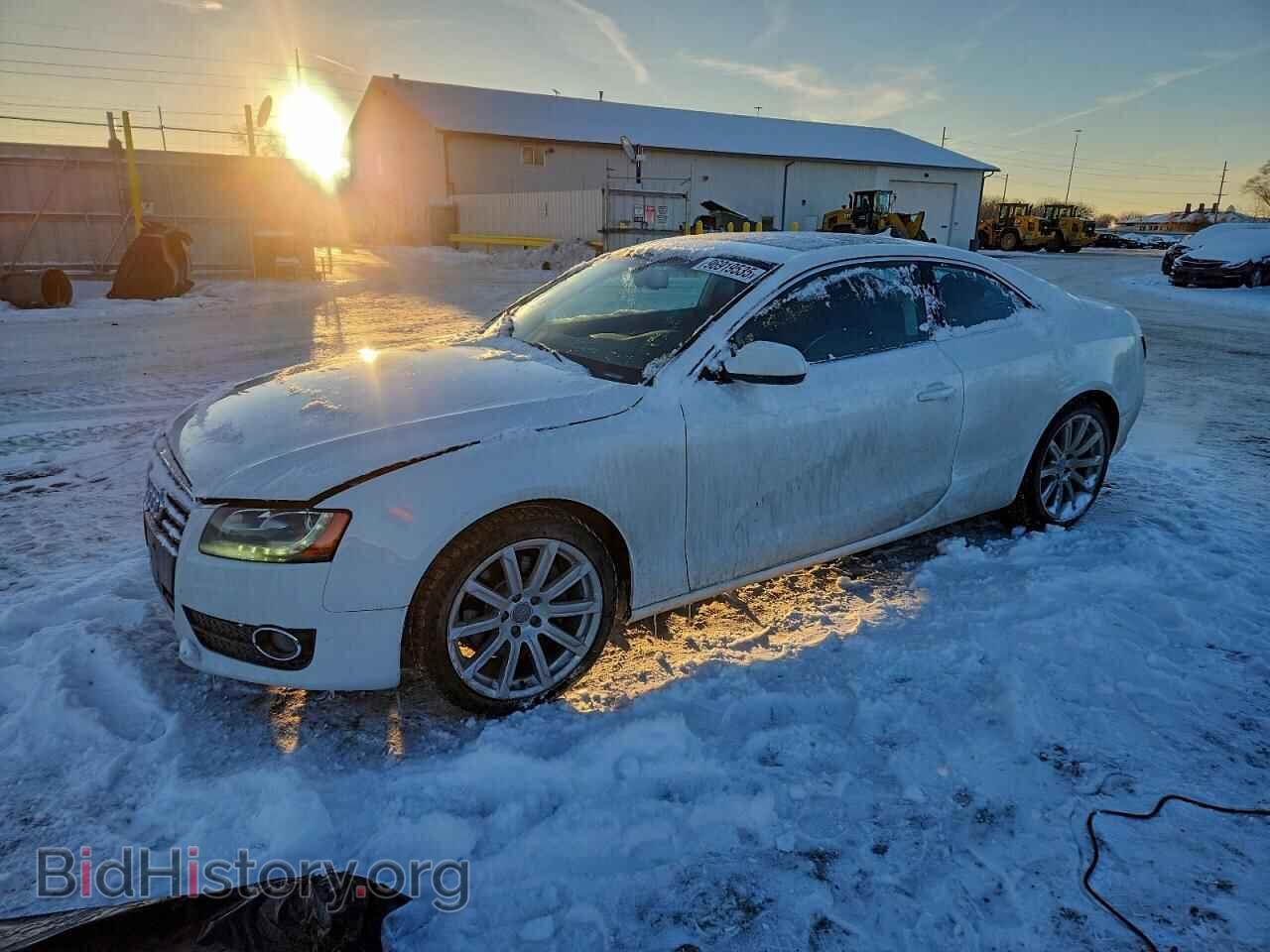 Photo WAUVFAFR5BA045607 - AUDI A5 2011