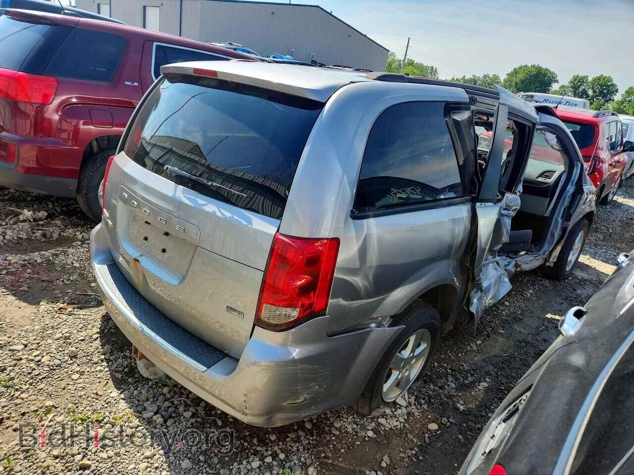 2013 DODGE All Models - VIN: 2C4RDGCC8DR581334 - Photo 3