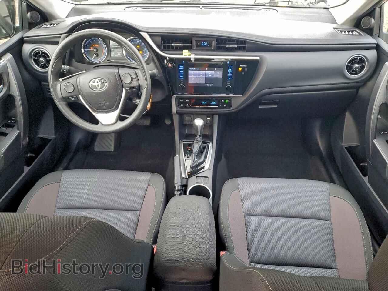 2017 TOYOTA COROLLA - VIN: 2T1BURHE5HC832128 - Фото 8