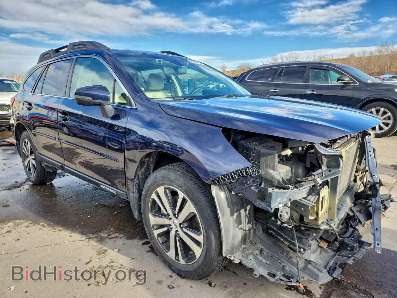 2018 SUBARU OUTBACK - VIN: 4S4BSENC3J3388064 - Фото 4