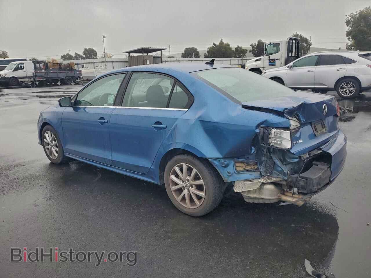 2017 VOLKSWAGEN JETTA - VIN: 3VWDB7AJ0HM362301 - Фото 2