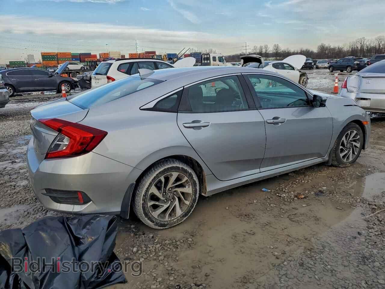 2017 HONDA CIVIC - VIN: 19XFC2F71HE073589 - Фото 3